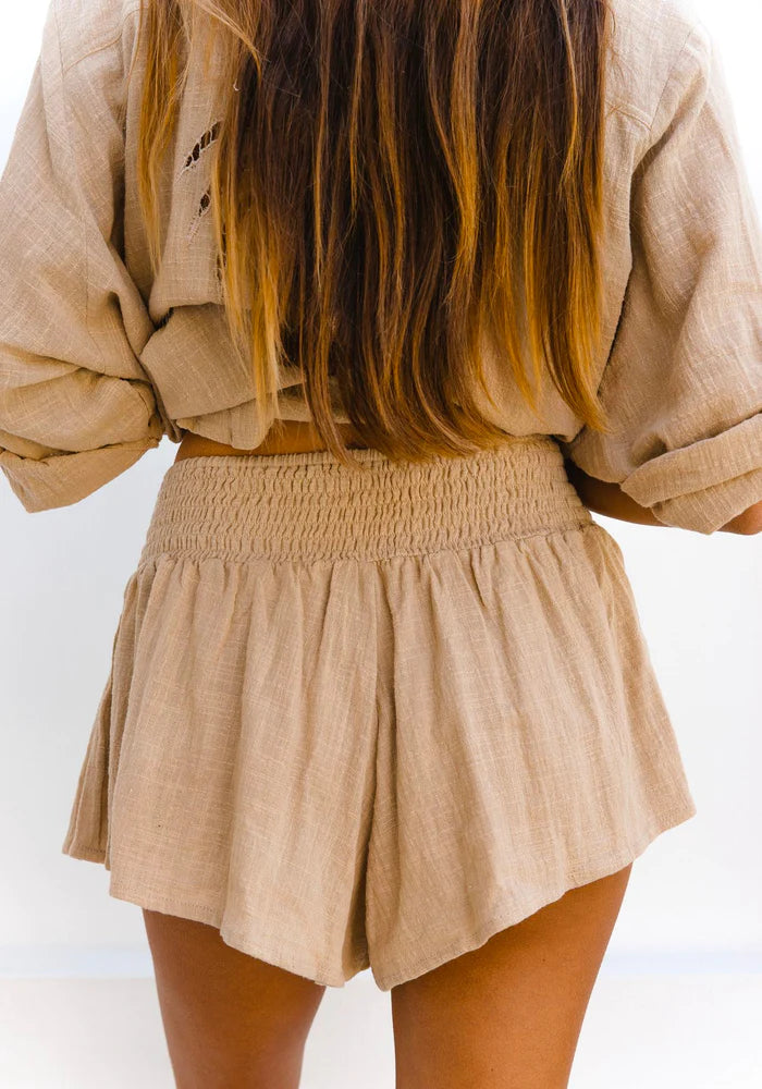 Willow Shorts - Almond